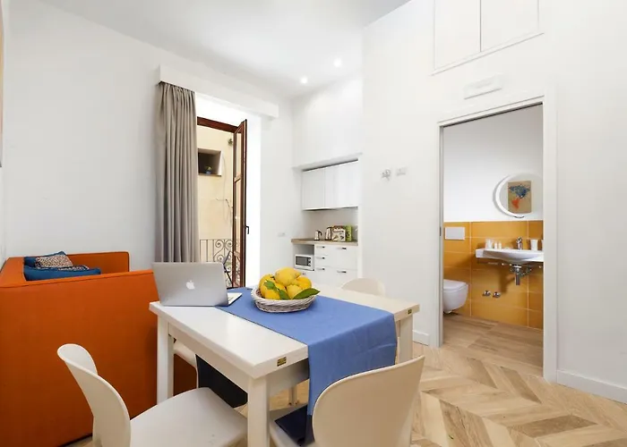 - Casa 80 Sorrento