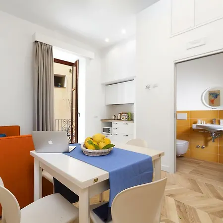 - Casa 80 Sorrent
